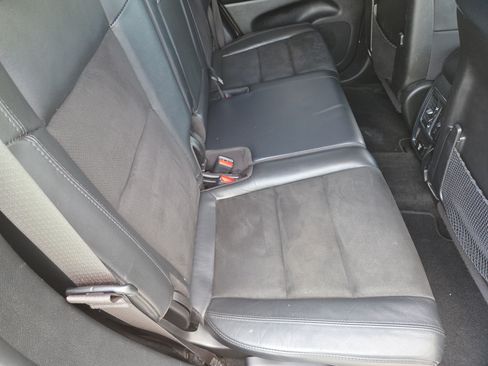 Certified 2022 Jeep Grand Cherokee Laredo X AWD/4WD image 21