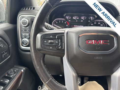 Used 2021 GMC Sierra 1500 SLT w/ X31 Off-Road Package AWD/4WD image 21