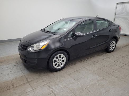 Used 2013 Kia Rio LX w/ PWR Pkg image 2