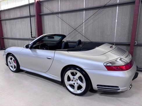 Used 2004 Porsche 911 Carrera 4S AWD/4WD image 8