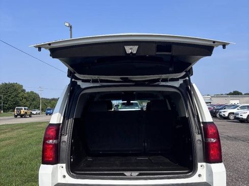Used 2016 Chevrolet Tahoe 4WD image 9