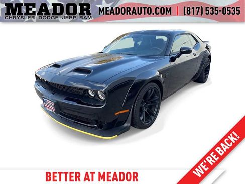 Used 2023 Dodge Challenger SRT Hellcat image 1