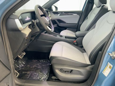 New 2026 Volkswagen Tiguan SE R-Line image 5