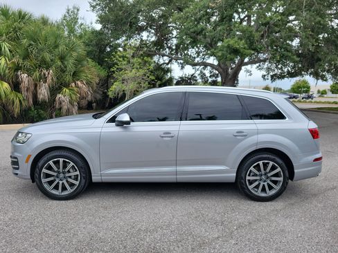 Used 2017 Audi Q7 3.0T Prestige AWD/4WD image 7