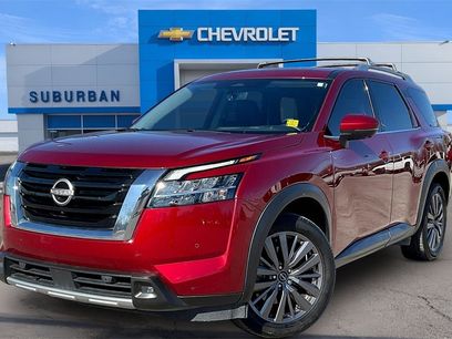 Used 2023 Nissan Pathfinder SL w/ SL Premium Package