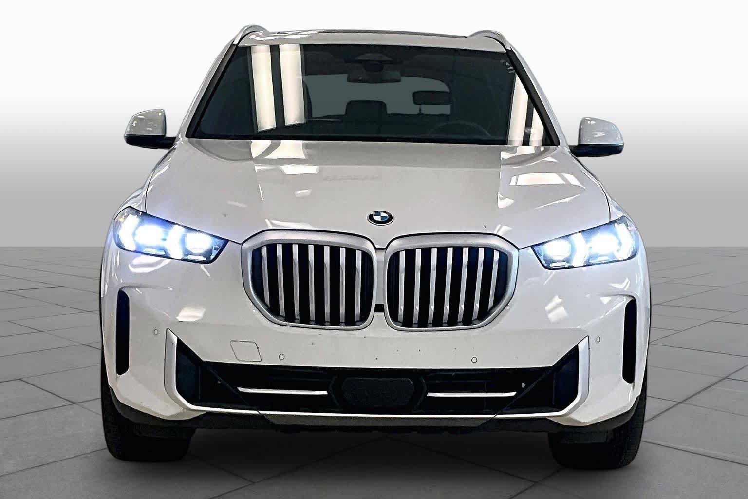 Used 2026 BMW X5 sDrive40i RWD image 3