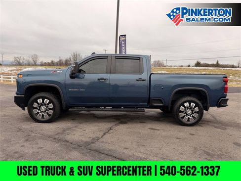 Used 2025 Chevrolet Silverado 2500 W/T w/ WT Convenience Package image 7