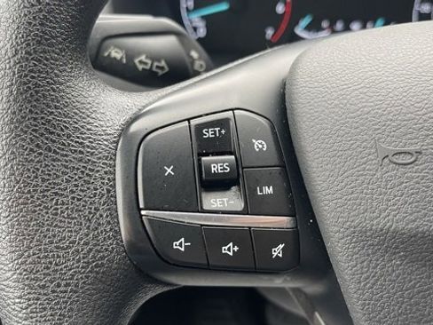 Used 2023 Ford Transit 350 XLT image 18