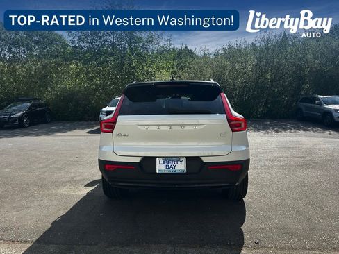 Used 2023 Volvo XC40 Recharge Ultimate w/ Protection Package Premier AWD/4WD image 10