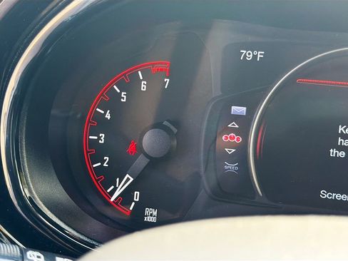 Used 2024 Dodge Durango GT AWD/4WD image 38