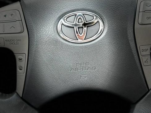 Used 2007 Toyota Camry XLE FWD image 38