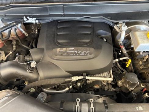 Used 2022 RAM 2500 Laramie w/ Night Edition AWD/4WD image 25