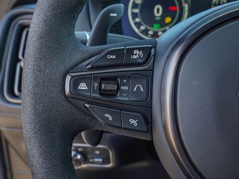 Used 2024 Aston Martin DBX 707 image 22