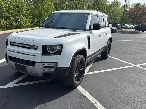 Used 2020 Land Rover Defender 110 S AWD/4WD image 1