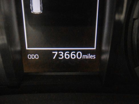 Used 2021 Toyota 4Runner SR5 image 21