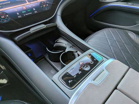 Certified 2023 Mercedes-Benz EQS 580 4MATIC Sedan image 12