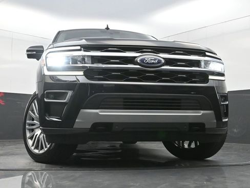 Used 2023 Ford Expedition Limited AWD/4WD image 29