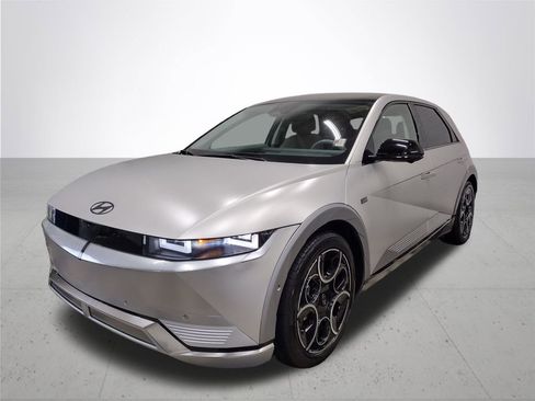 Certified 2024 Hyundai Ioniq 5 Limited image 2