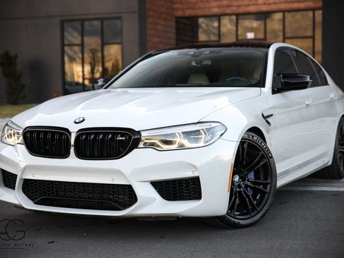 Used 2019 BMW M5 w/ Executive Package image 2