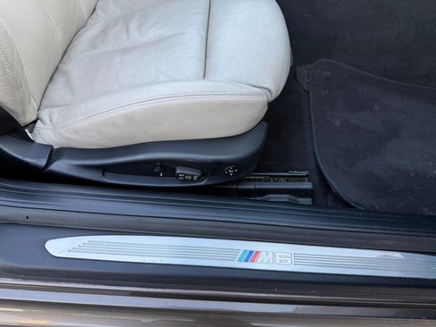 Used 2007 BMW M6 Convertible image 36