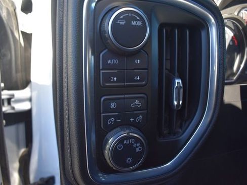 Certified 2021 Chevrolet Silverado 1500 LT Trail Boss w/ Convenience Package II image 25