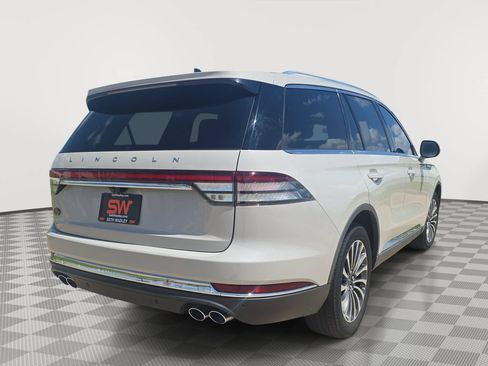 Used 2023 Lincoln Aviator Reserve w/ Elements Package Plus RWD image 7
