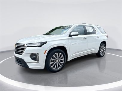 Used 2022 Chevrolet Traverse Premier