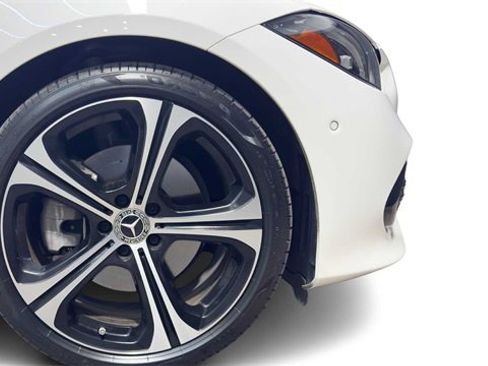 Used 2023 Mercedes-Benz C 300 Sedan image 8