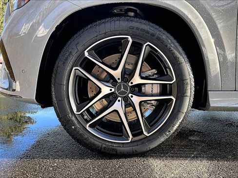 New 2026 Mercedes-Benz GLE 53 AMG 4MATIC image 12