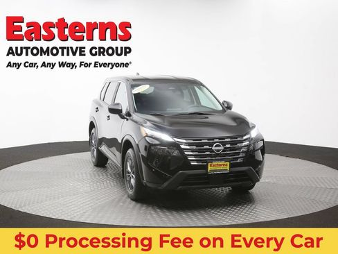 Used 2024 Nissan Rogue S AWD/4WD image 51