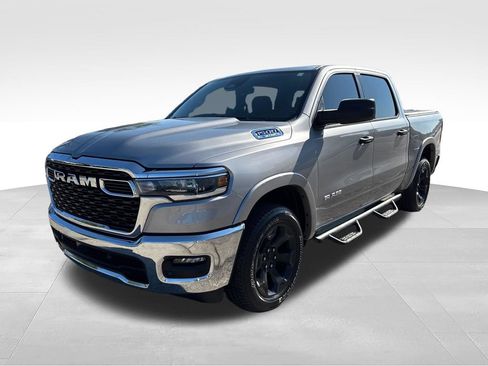 Used 2025 RAM 1500 Big Horn AWD/4WD image 8