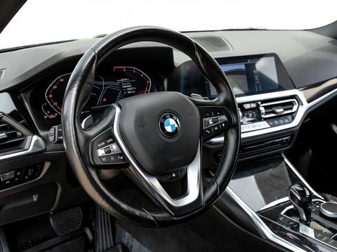 Used 2021 BMW 330i xDrive Sedan w/ Convenience Package AWD/4WD image 19