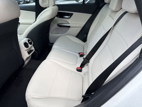 New 2026 Mercedes-Benz GLC 300 4MATIC image 23