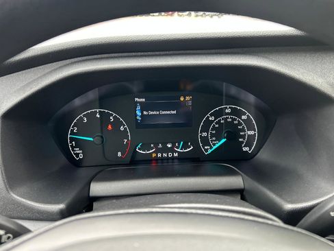 Used 2024 Ford Transit 350 XLT image 11