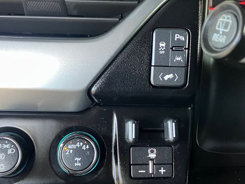 Used 2018 Chevrolet Tahoe Premier w/ RST 6.2L Performance Edition image 35