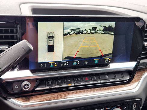 New 2026 Chevrolet Silverado 2500 LT w/ Trail Boss Package AWD/4WD image 17