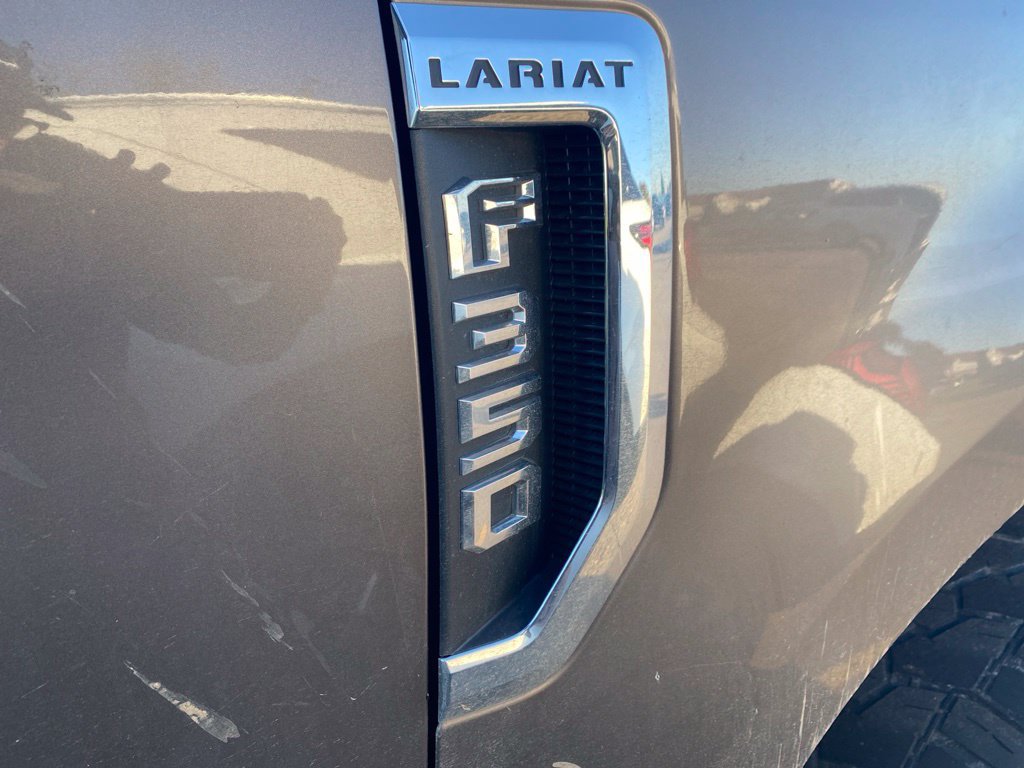 Used 2018 Ford F350 Lariat w/ Lariat Ultimate Package AWD/4WD image 7