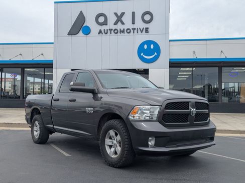Used 2018 RAM 1500 Express AWD/4WD image 1