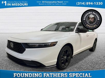 New 2025 Honda Accord SE