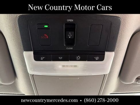 Used 2021 Nissan Sentra SR w/ SR Premium Package FWD image 25