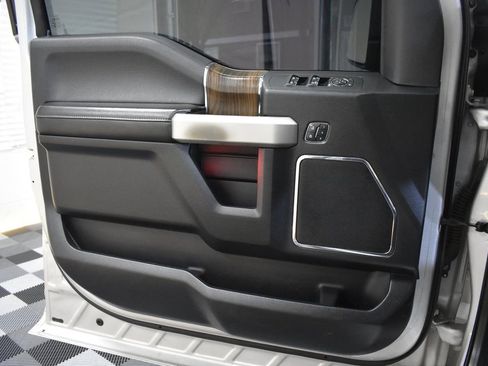 Used 2015 Ford F150 Lariat w/ Equipment Group 501A Mid image 23