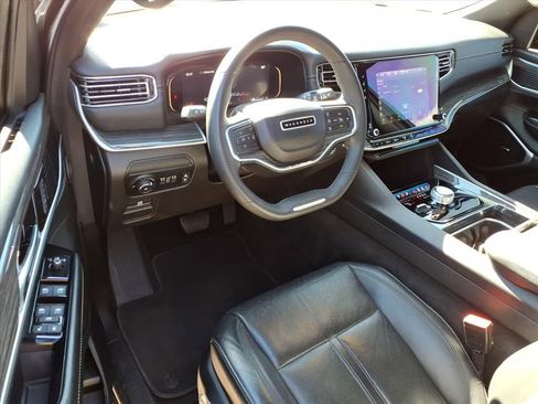 Used 2022 Jeep Wagoneer Series II image 14