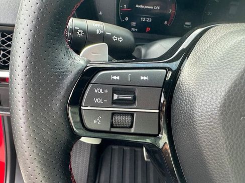 Certified 2025 Acura ADX A-Spec image 23