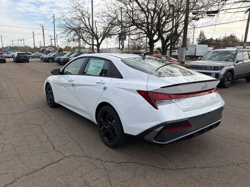New 2026 Hyundai Elantra Sport image 5