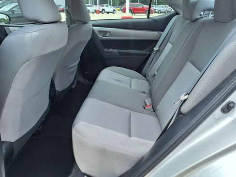 Used 2014 Toyota Corolla LE FWD image 16