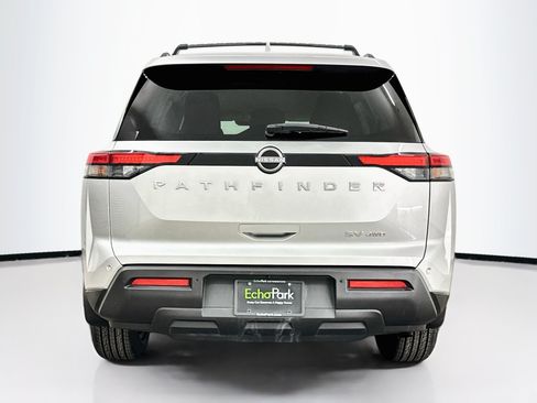 Used 2023 Nissan Pathfinder SV AWD/4WD image 7