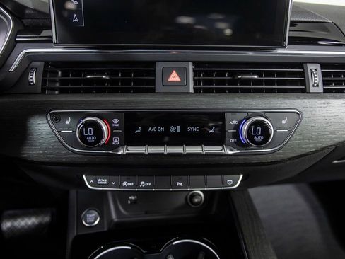 Used 2022 Audi A5 2.0T Premium Plus w/ Premium Plus image 27