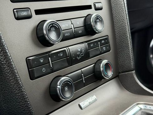Used 2012 Ford Mustang Premium image 30