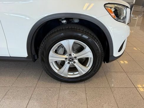 Used 2018 Mercedes-Benz GLC 300 4MATIC image 12