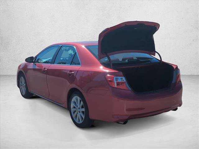 Used 2013 Toyota Camry XLE FWD image 8
